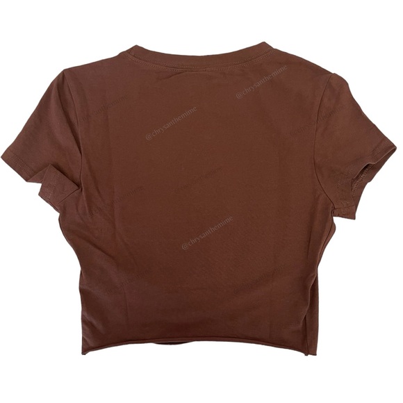 NWT • Printed Crop Cut Out Tee - Picture 4 of 11